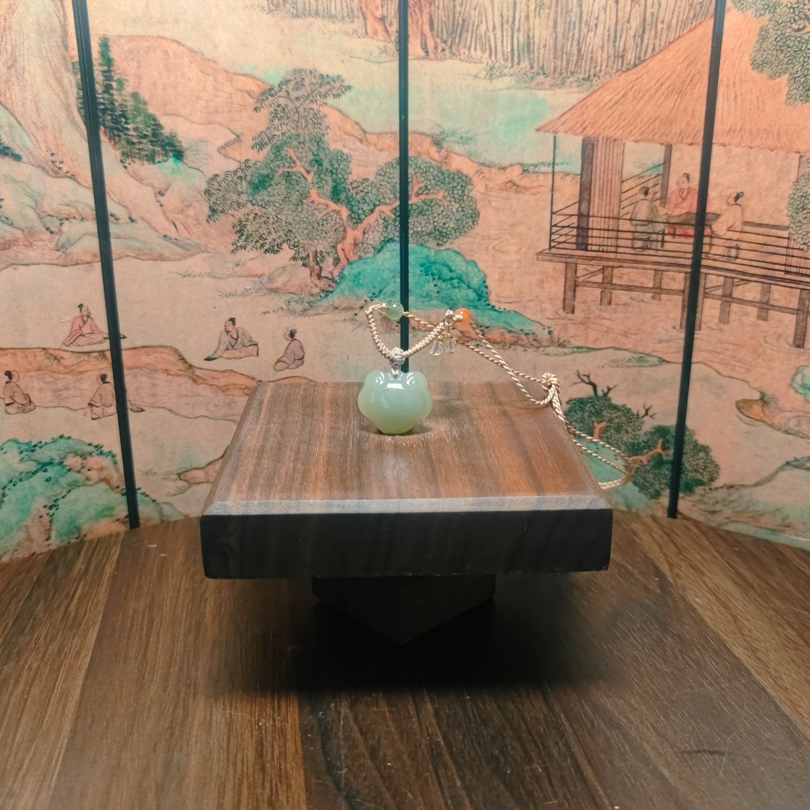 F和田玉平安锁吊坠3748