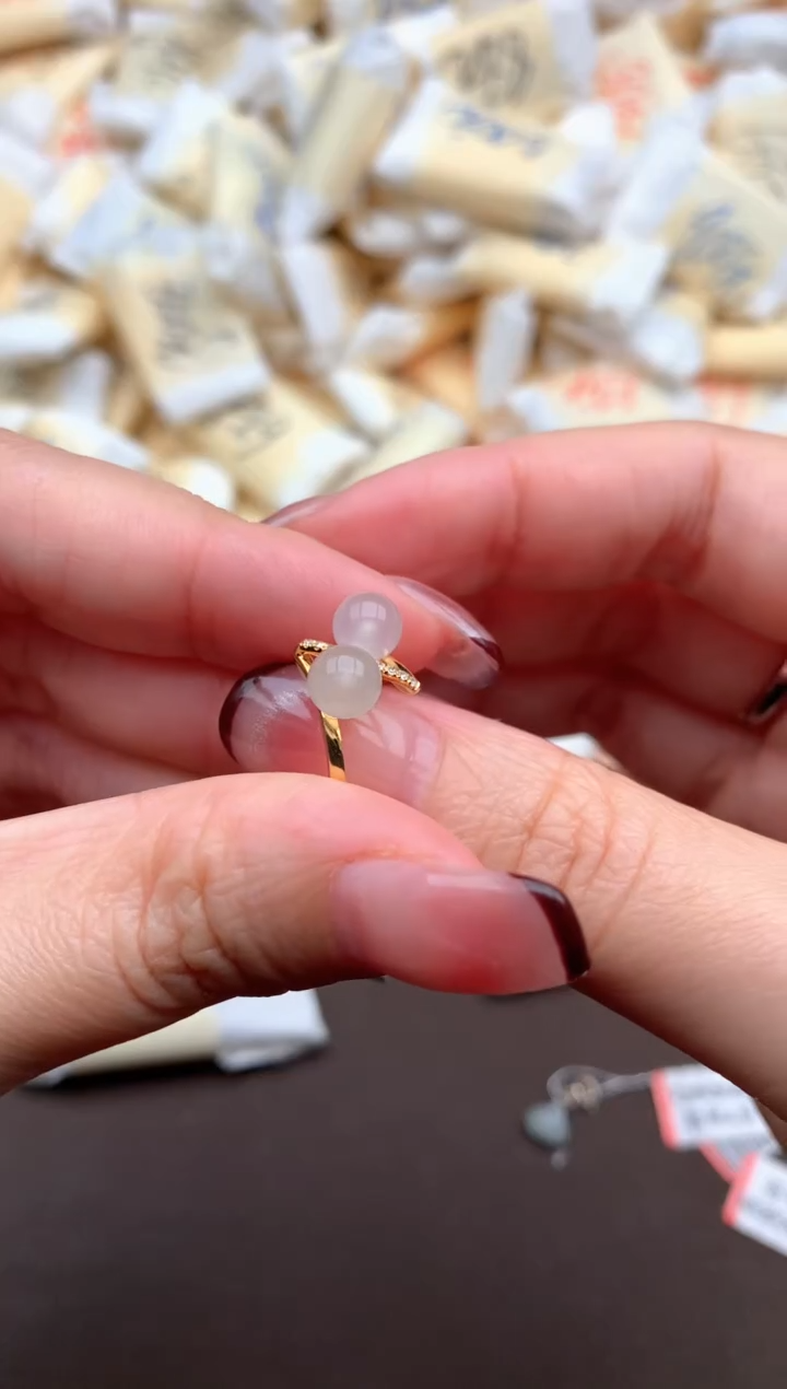 【闪购商品】翡翠挂件18K金镶嵌一