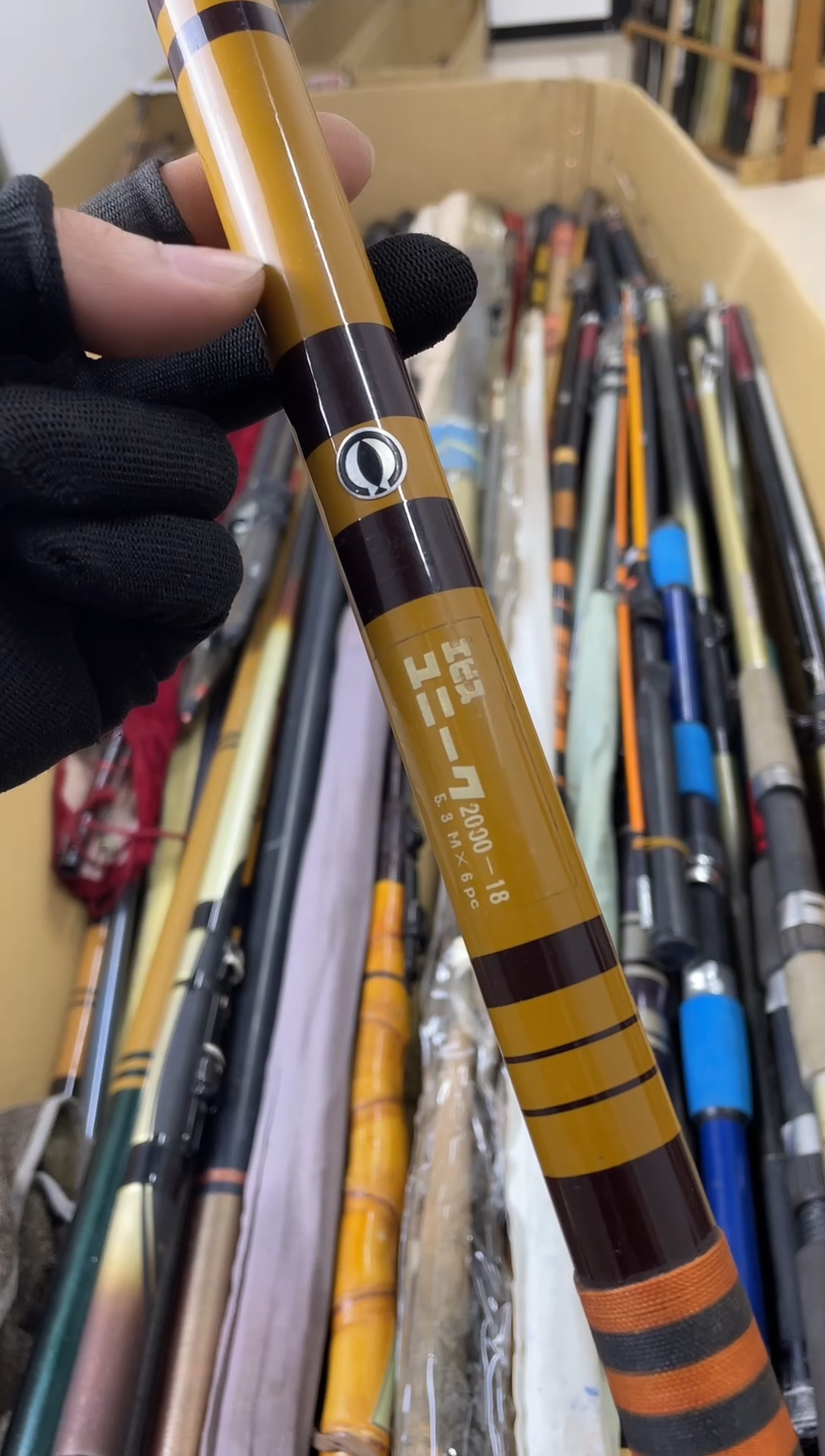 ?****?孤品微瑕，实物以直播间为准