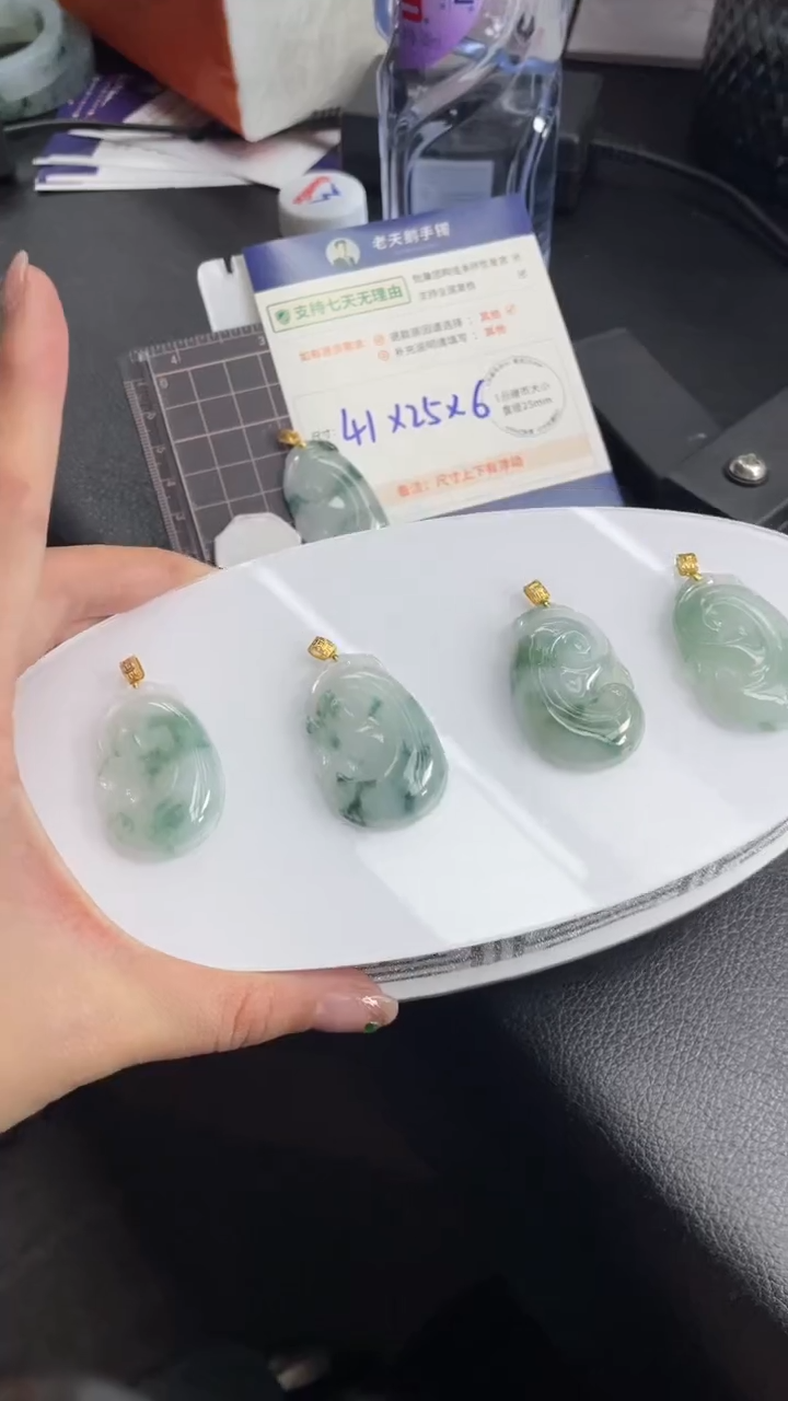 【闪购商品】翡翠颈饰18K金镶嵌翡翠如意19/多样性发其一CP