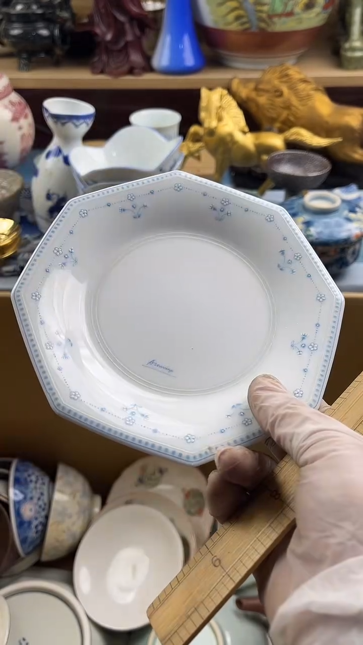 瓷片R***e英歌瓷器满28包邮