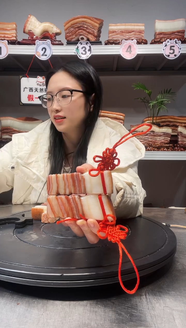 【闪购商品】天然石材柳州猪肉石