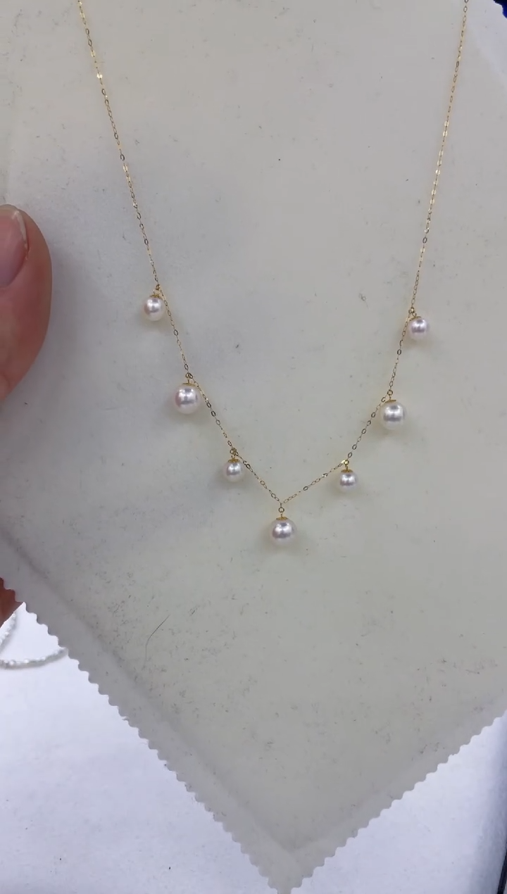 颈饰18K金镶嵌海水珍珠  