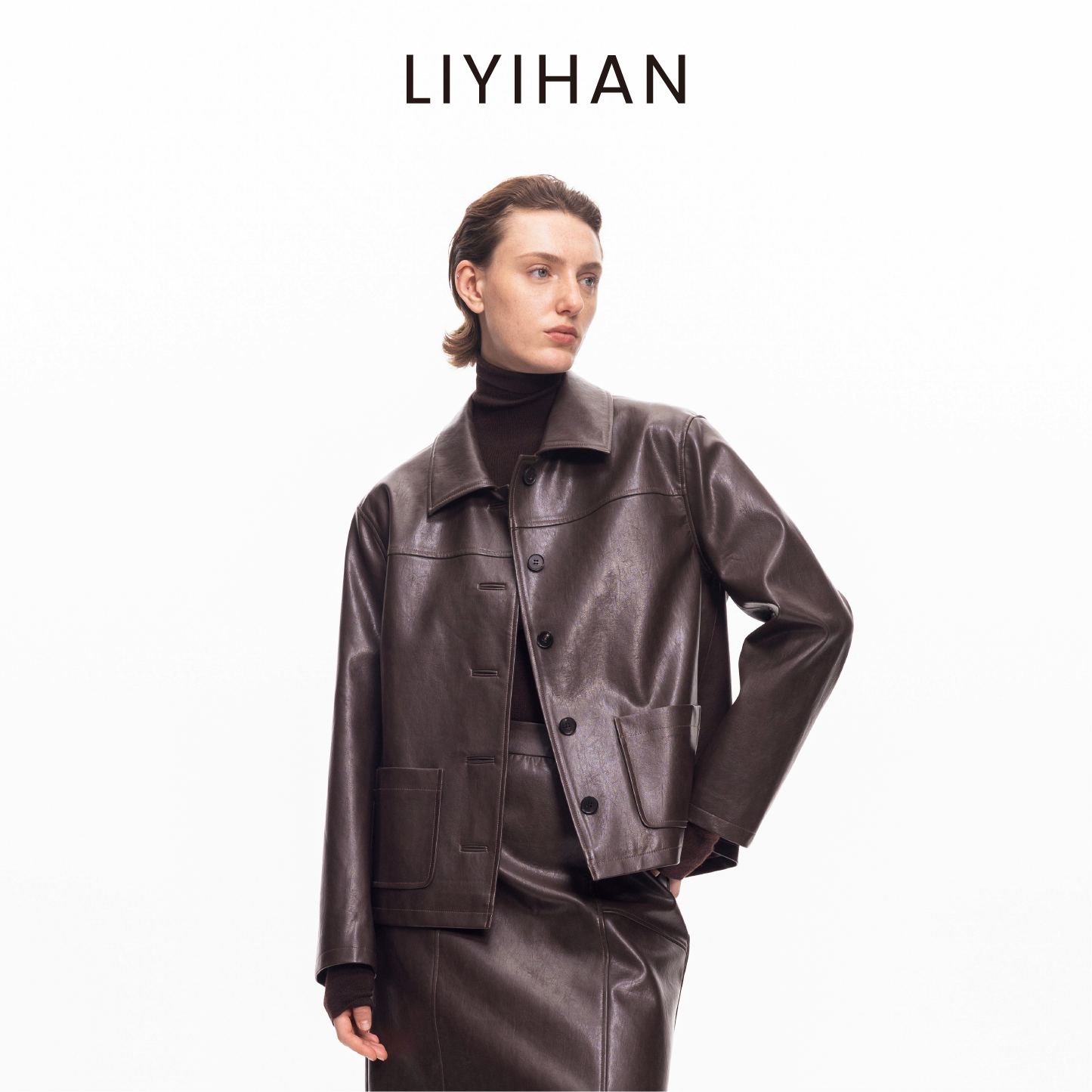 LIYIHAN 2025秋冬新款复古摩登咖色皮衣外套女短款夹克小众设计感