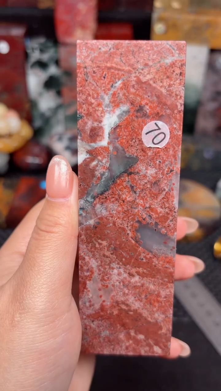 玉 桂林创意摆件装饰 编号：70（瑕疵有裂）