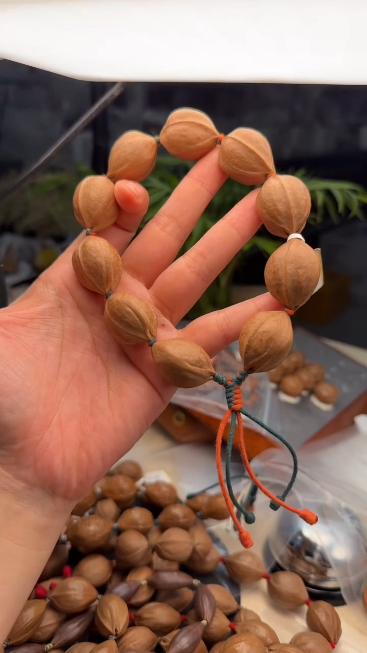 【闪购商品】橄榄核手串/手链橄榄核雕2.2*2.8