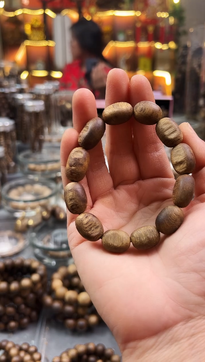 沉香手串棋楠乌身留疤单圈