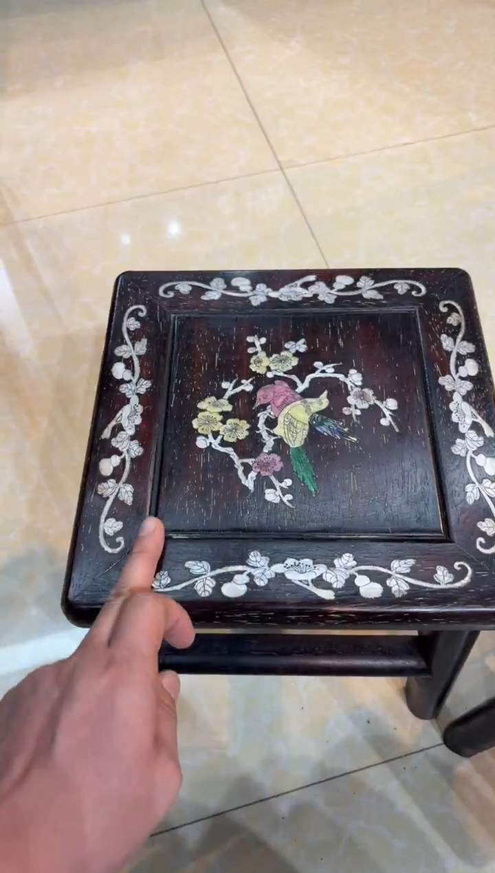 木木紫檀富贵凳螺钿