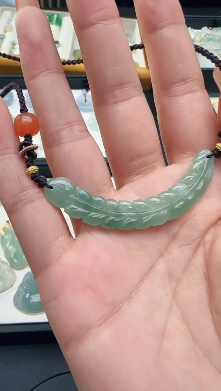 【闪购商品】翡翠颈饰未镶嵌TZG0118242