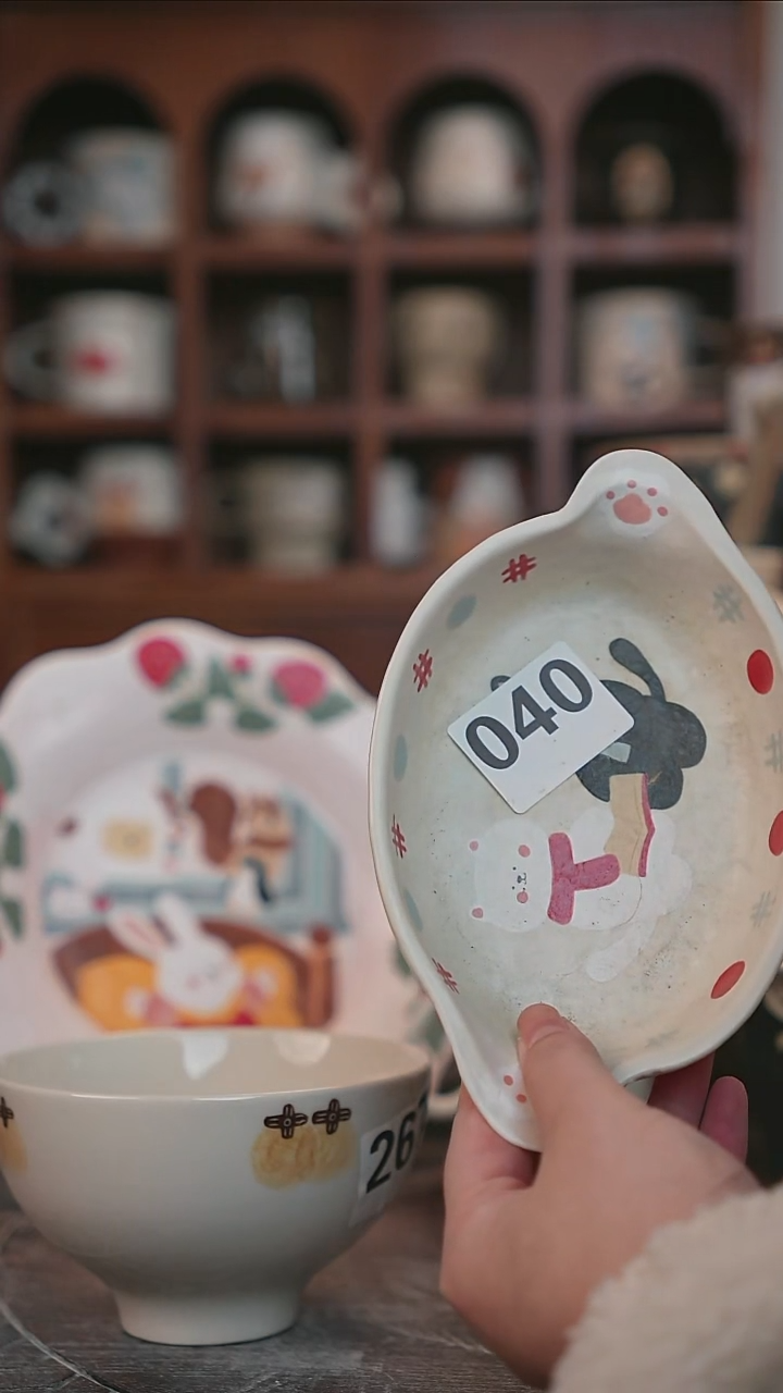 可爱川谷原创陶瓷12.30直播微瑕040