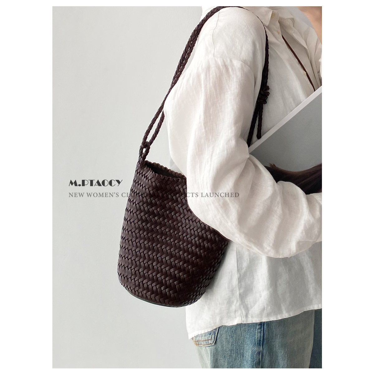 桃桃家-【人见人夸】纯手工头层小牛皮编织包 百搭斜挎水桶包女936