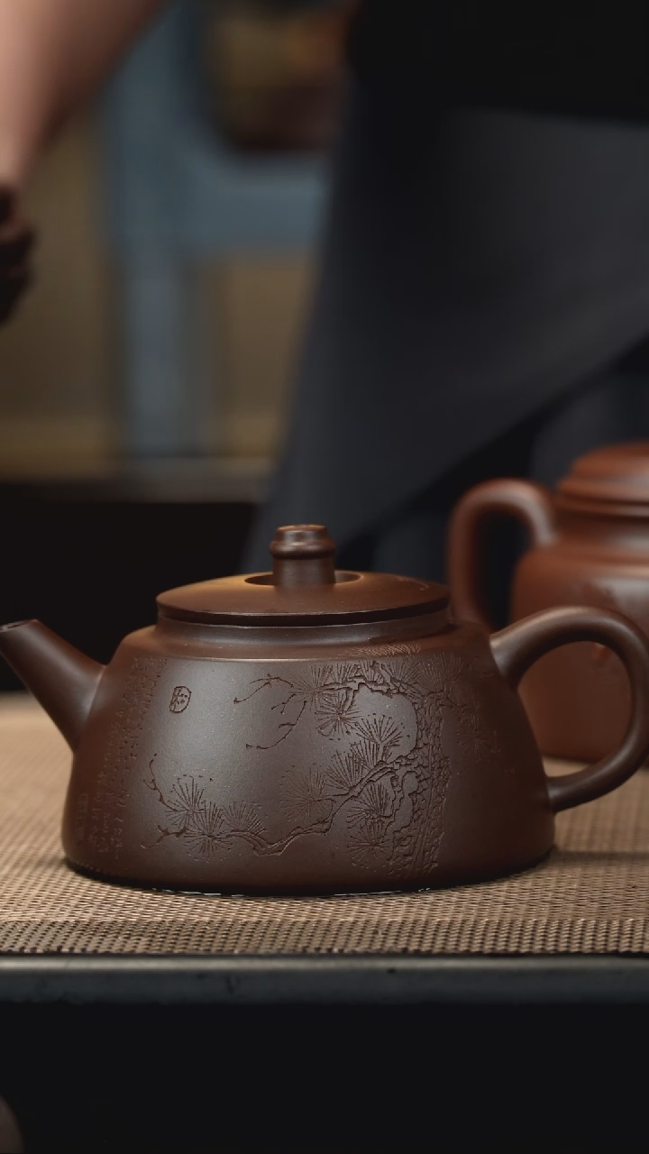 茶壶紫砂然*、老紫泥刻绘镜瓢155cc