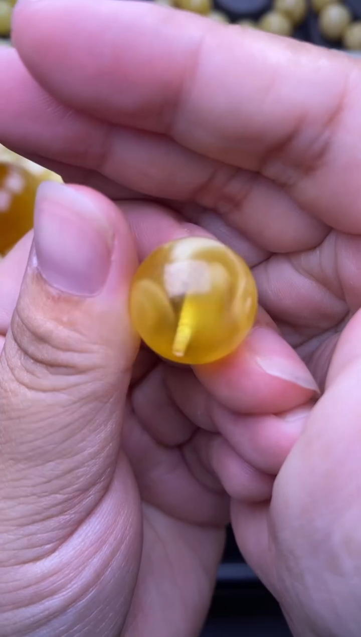 裸石琥珀未镶嵌大小姐珠宝严选9