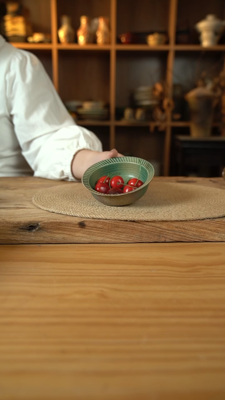 238渐变绿系列的小号5英寸宽边米饭碗1个