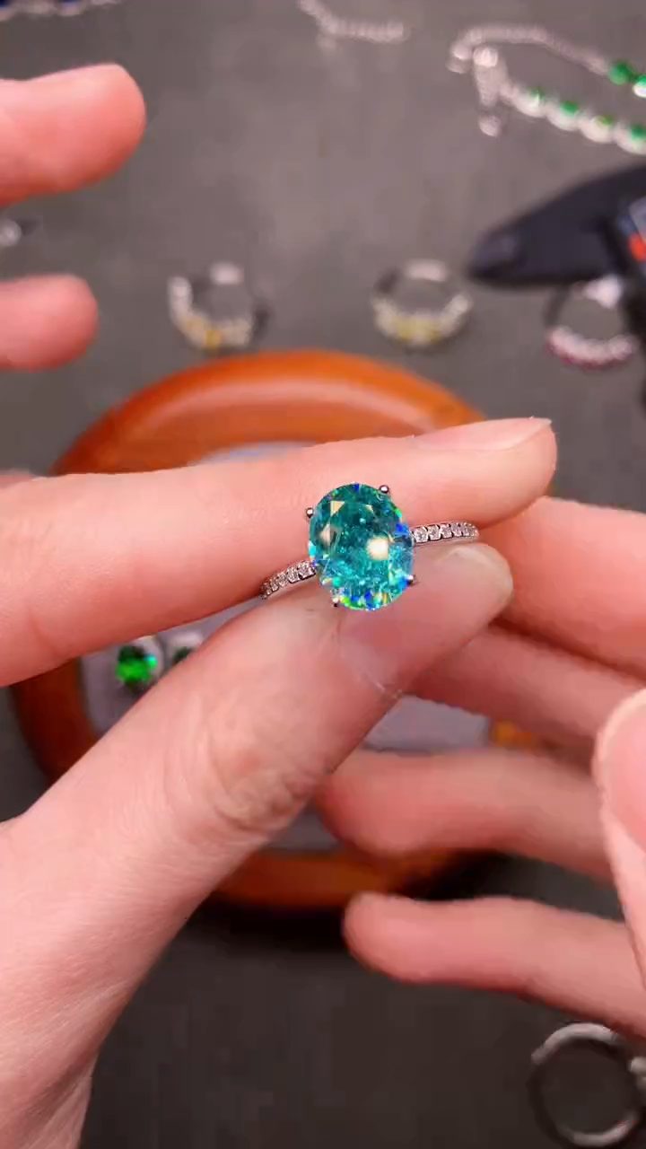 【闪购商品】帕拉依巴碧玺戒指银S925镶嵌.......