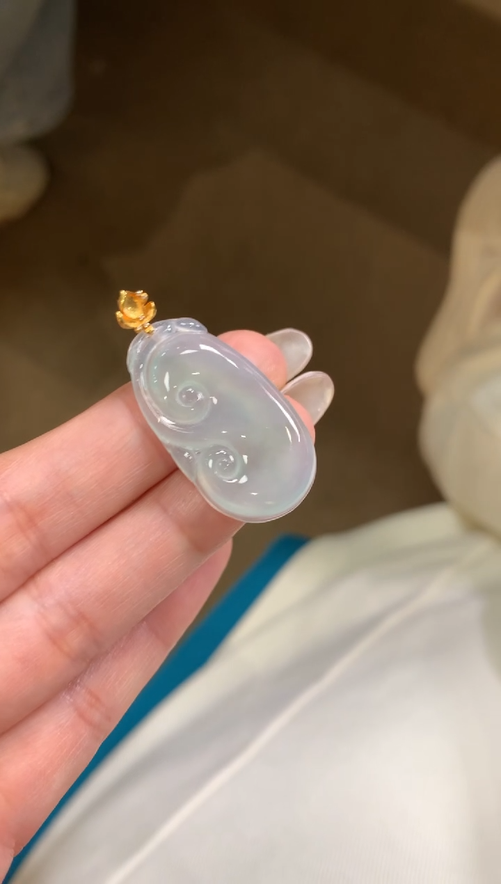 吊坠(不含链)18K金镶嵌翡翠翡翠