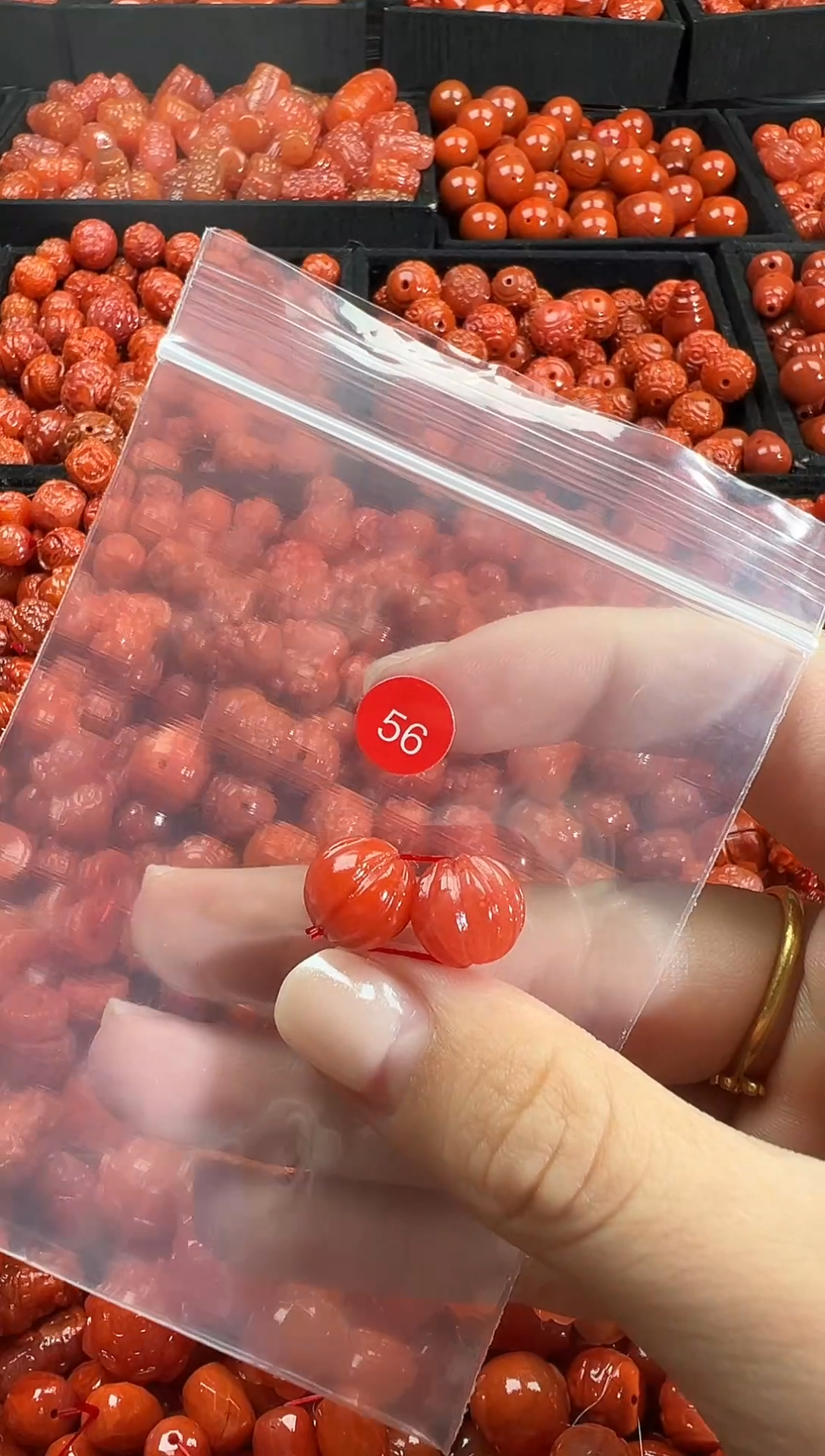 颈饰未镶嵌南红玛瑙1