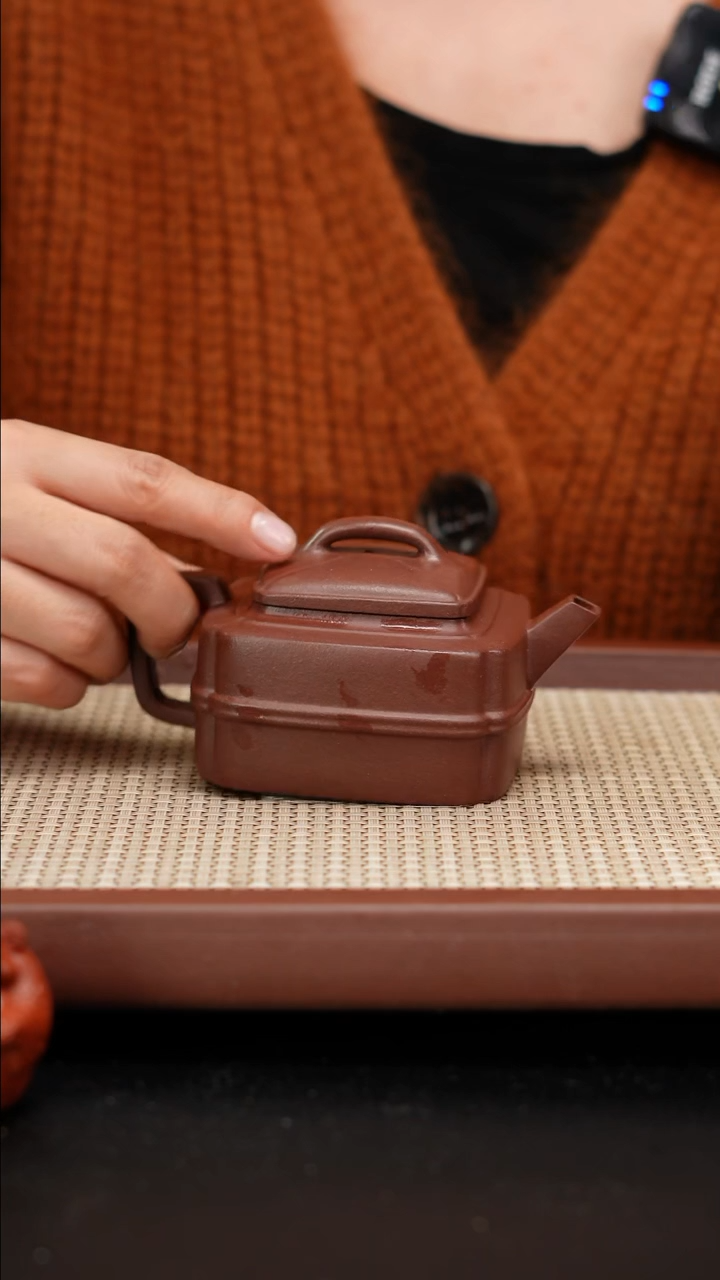 【闪购商品】紫砂茶壶底曹清四方竹壶180