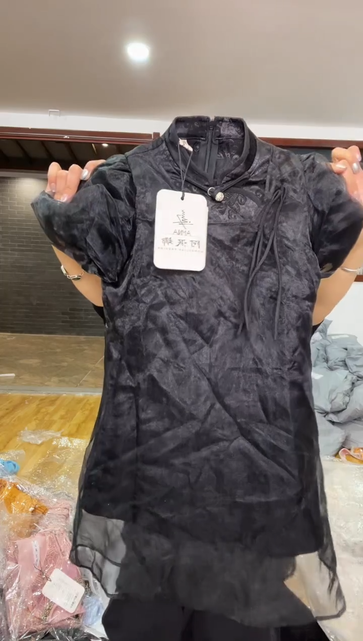 儿童       连衣裙      120码