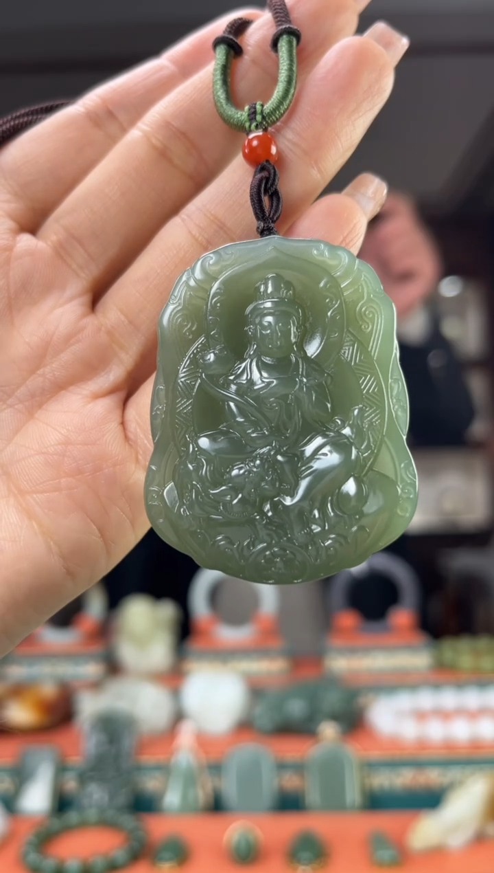 【闪购商品】和田玉颈饰未镶嵌佩佩兔