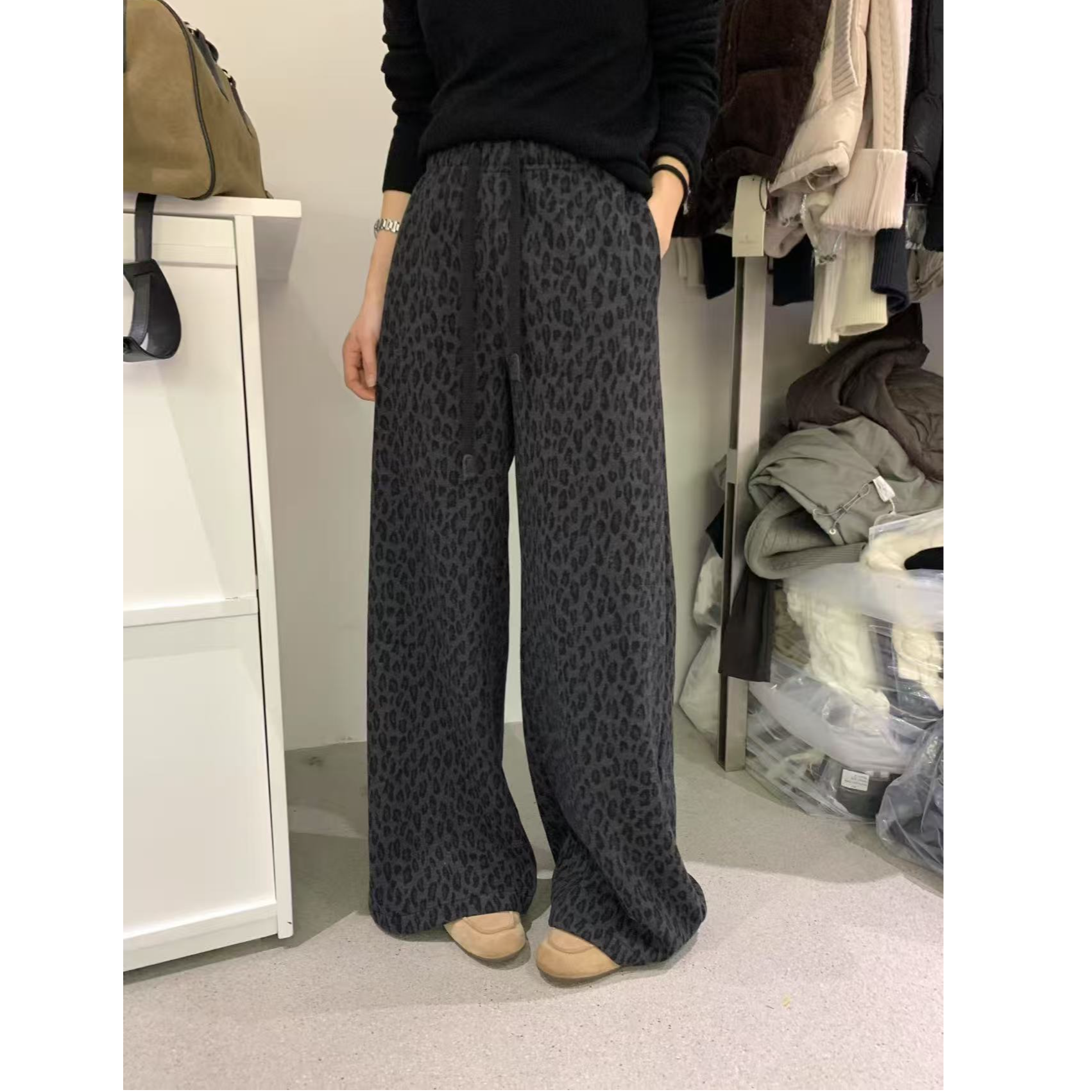 25M 3333 复古松紧高腰加绒加厚深灰豹纹阔腿裤显瘦休闲长裤女冬