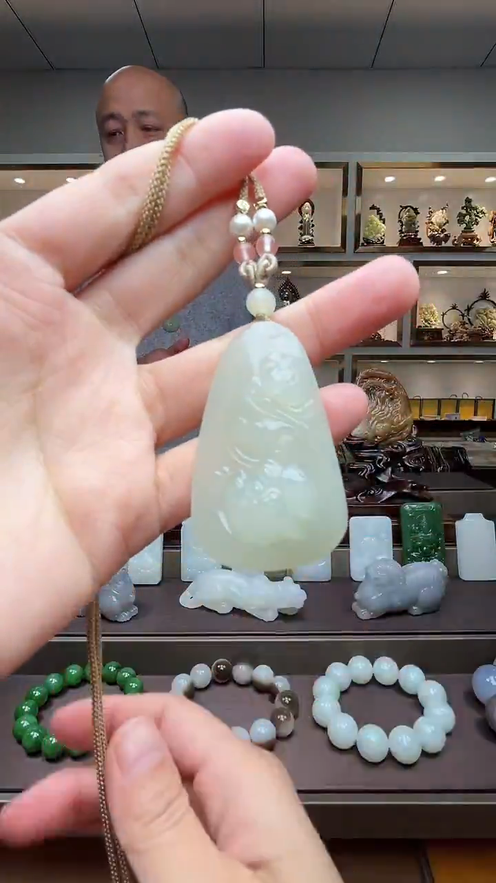 【闪购商品】和田玉挂件未镶嵌苏