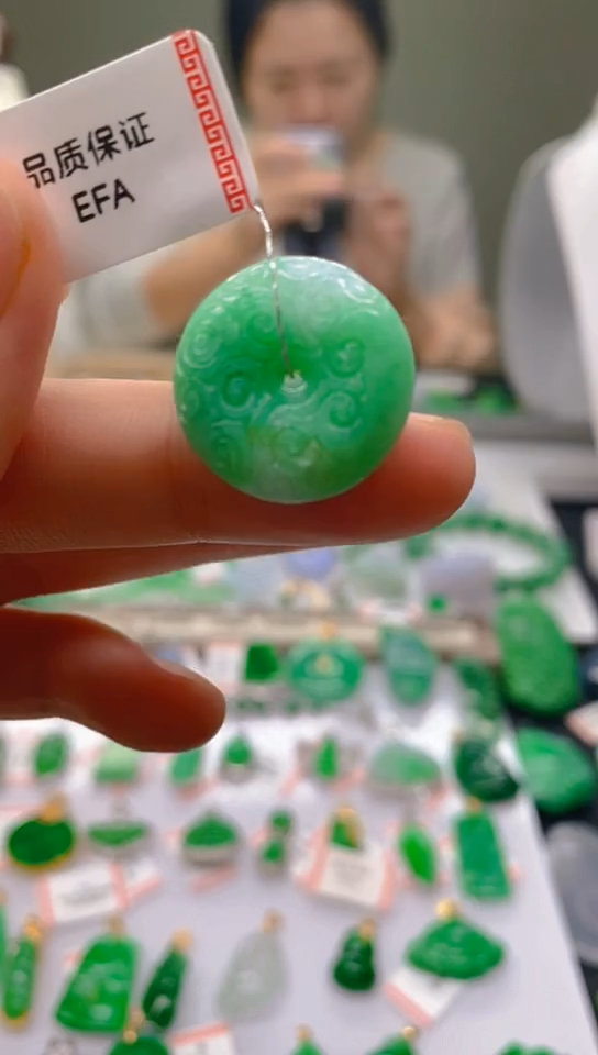 【闪购商品】翡翠颈饰未镶嵌新号开播，全场乱卖