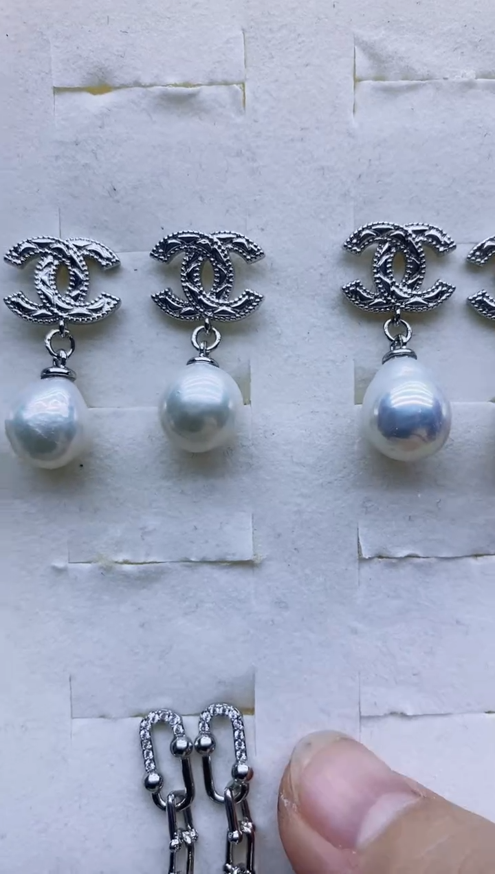 未镶嵌耳饰淡水珍珠耳环多样性发其一