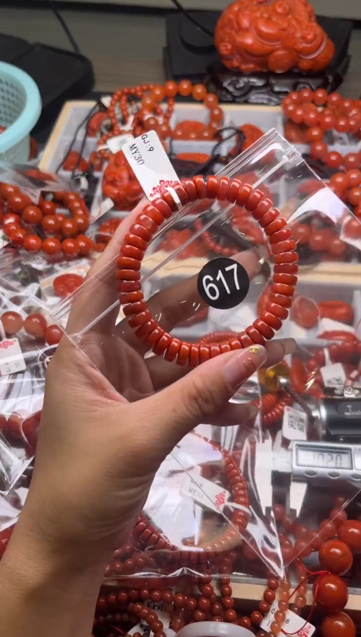 【闪购商品】南红玛瑙珠宝奇石未镶嵌617-8