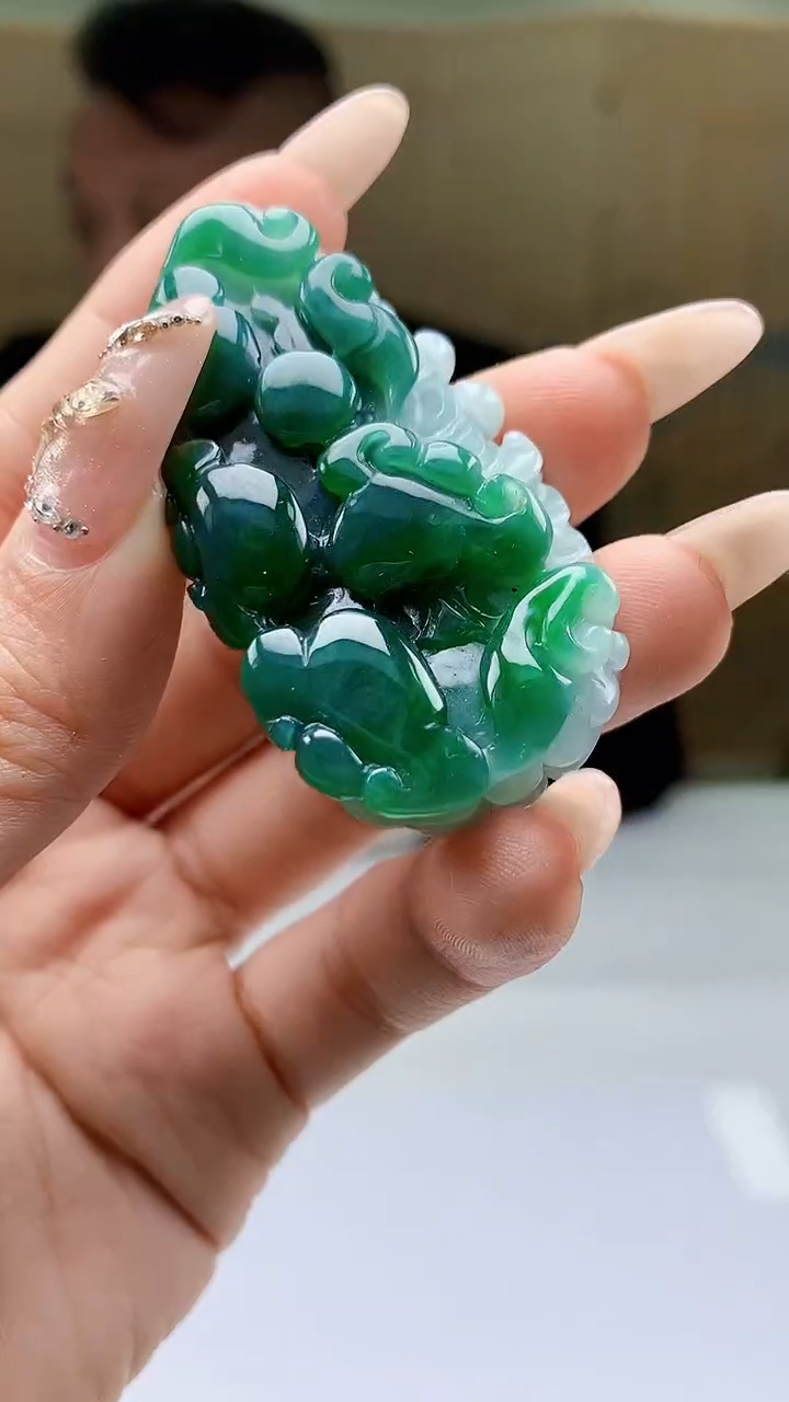 【闪购商品】定制翡翠未镶嵌4969ty-毛货挂件172