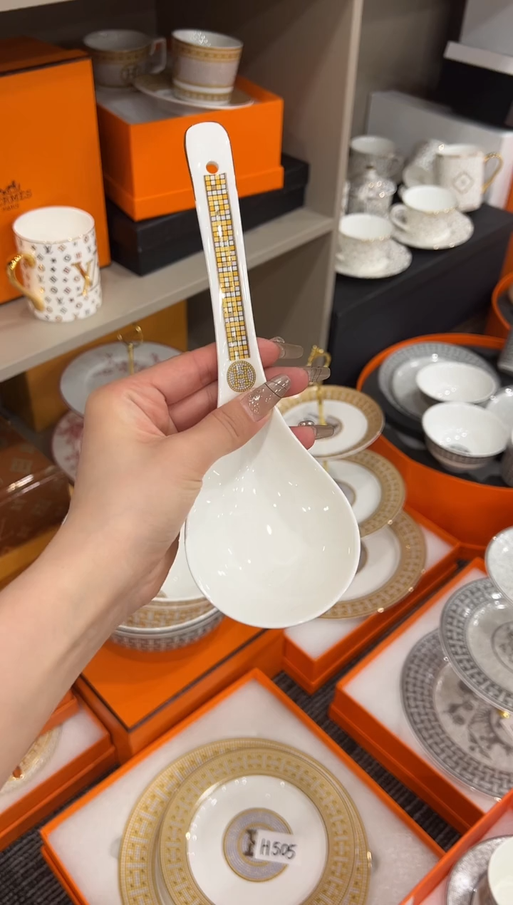 【闪购商品】杯000--------------