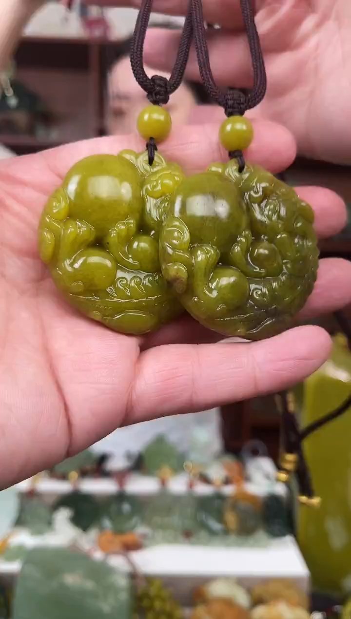 未镶嵌蛇纹石玉颈饰多样性发货拍一发一