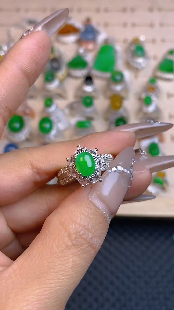 【闪购商品】定制翡翠未镶嵌天然A货翡翠125