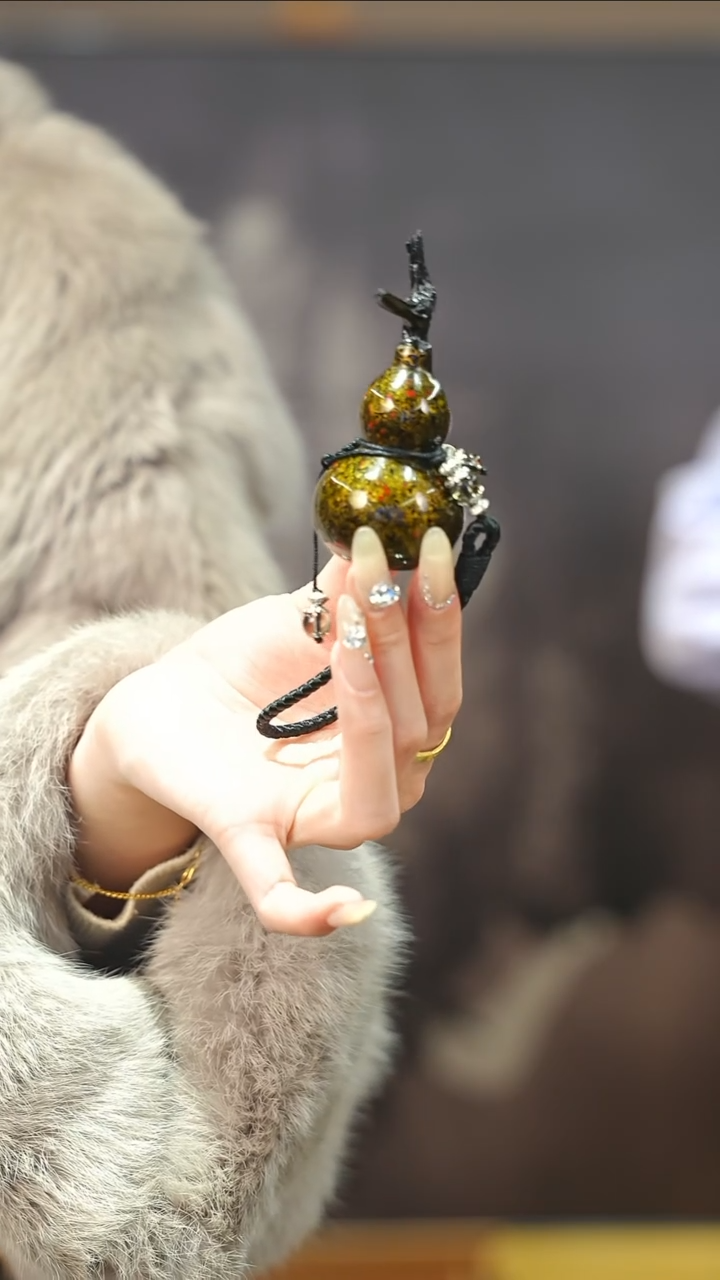 【闪购商品】XB202漆艺精致小手捻(未开口）