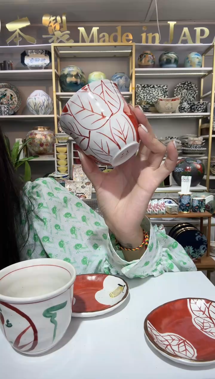 陶瓷杯子手握杯一只装