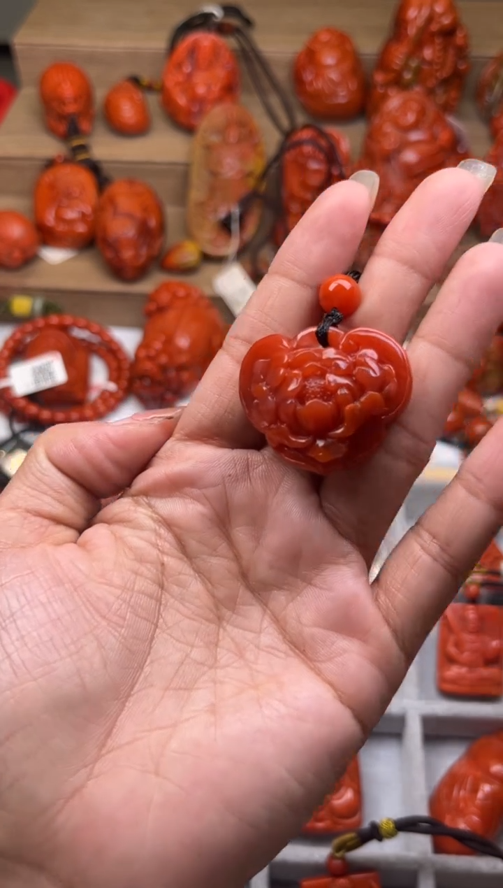 【闪购商品】南红玛瑙珠宝奇石未镶嵌729