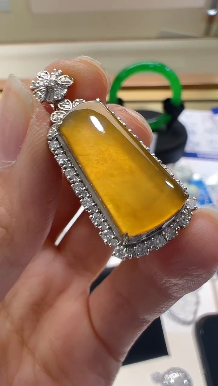 【闪购商品】翡翠吊坠(不含链)18K金镶嵌多样性团购发一件