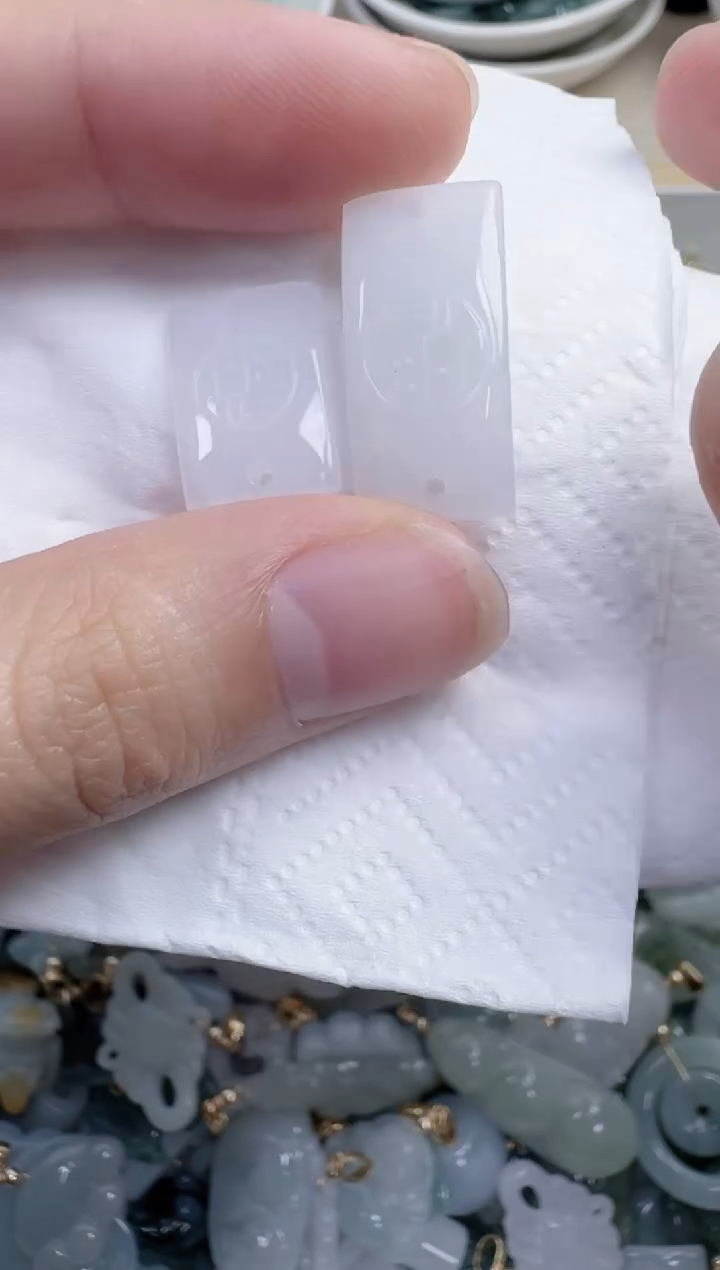 裸石翡翠209号，A货翡翠