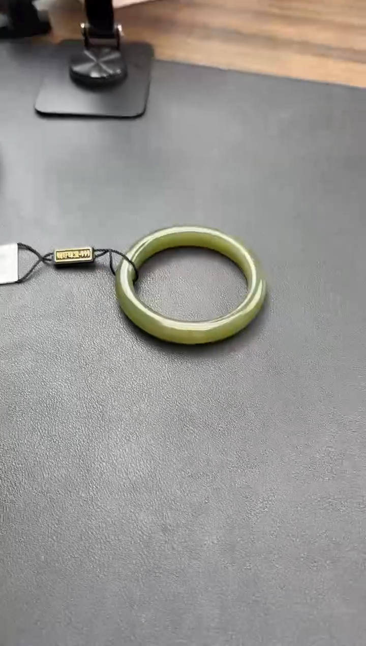 【闪购商品】和田玉手镯未镶嵌F-3和田玉手镯54圈口