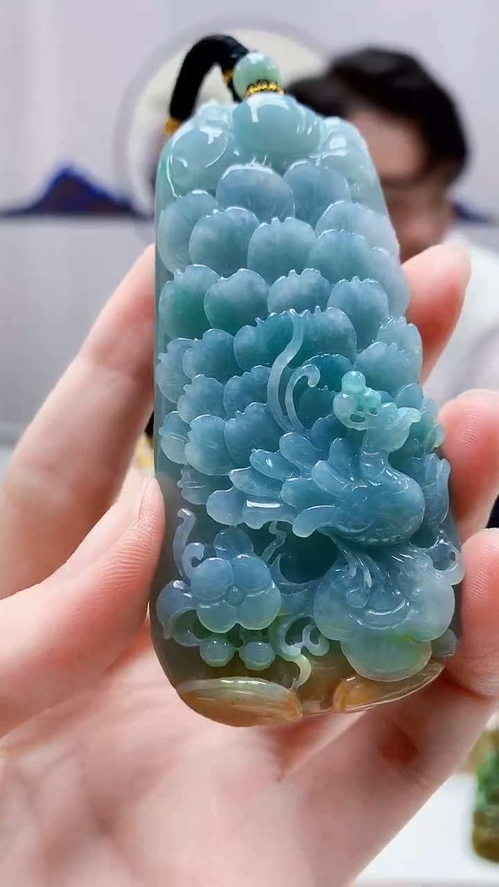 未镶嵌定制翡翠5060zm-毛货挂件143