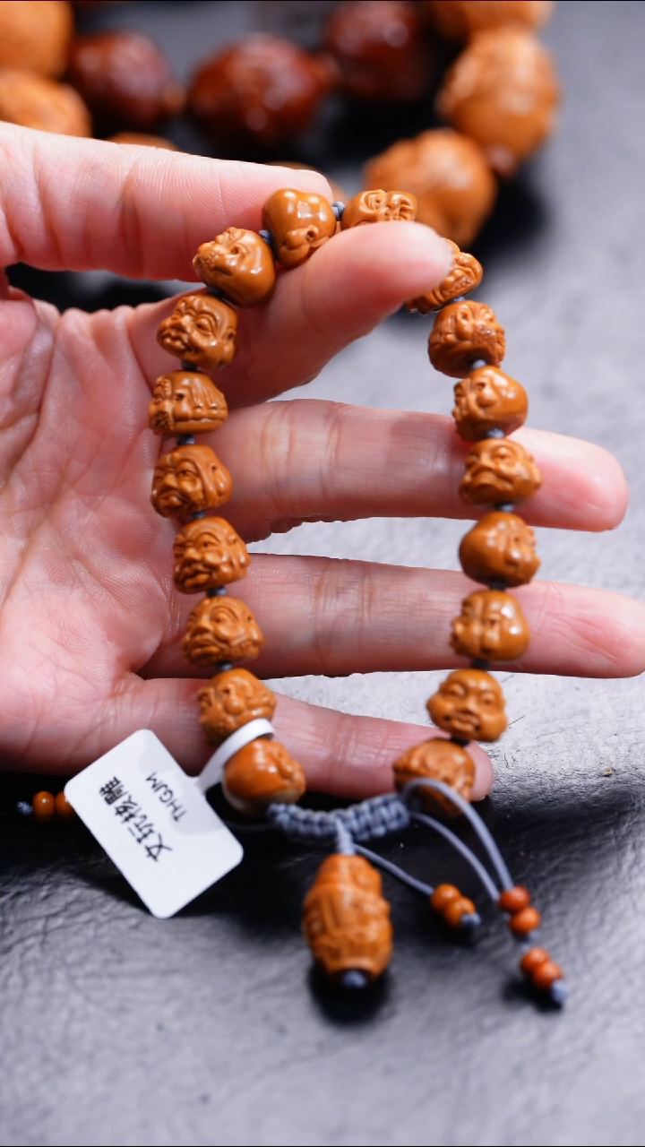 【闪购商品】橄榄核吊坠橄榄核