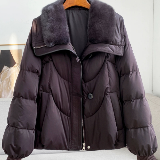 2026年冬季新款香芋紫羽绒服大毛领时尚百搭高级感