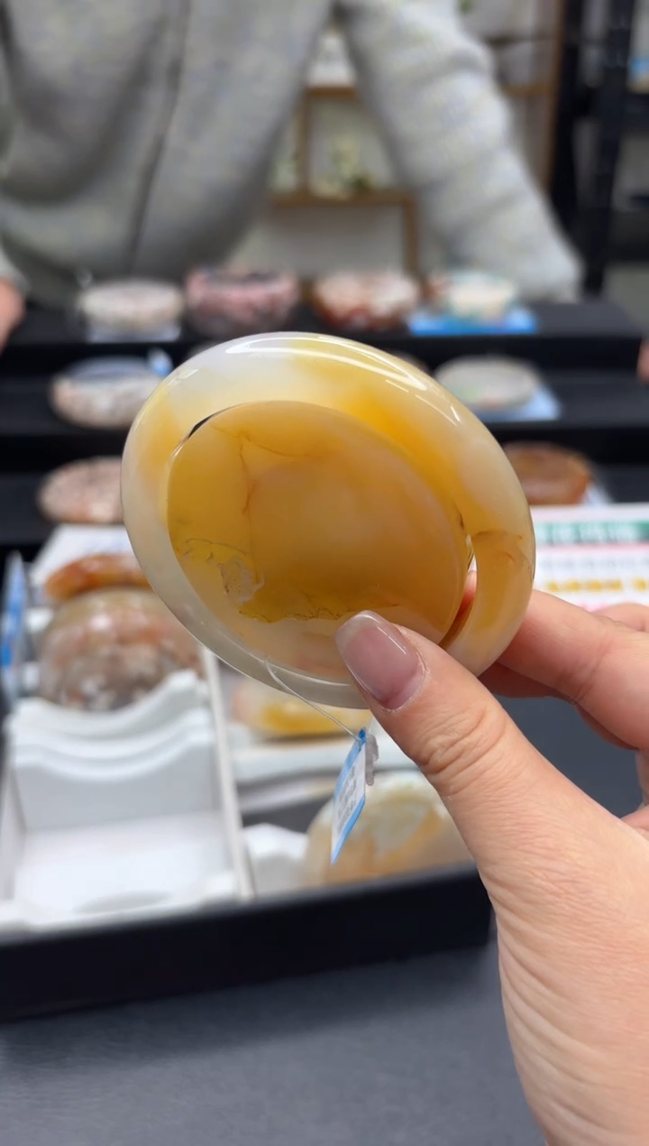 【闪购商品】石英质玉手镯未镶嵌C179(58圈赠送镯心)