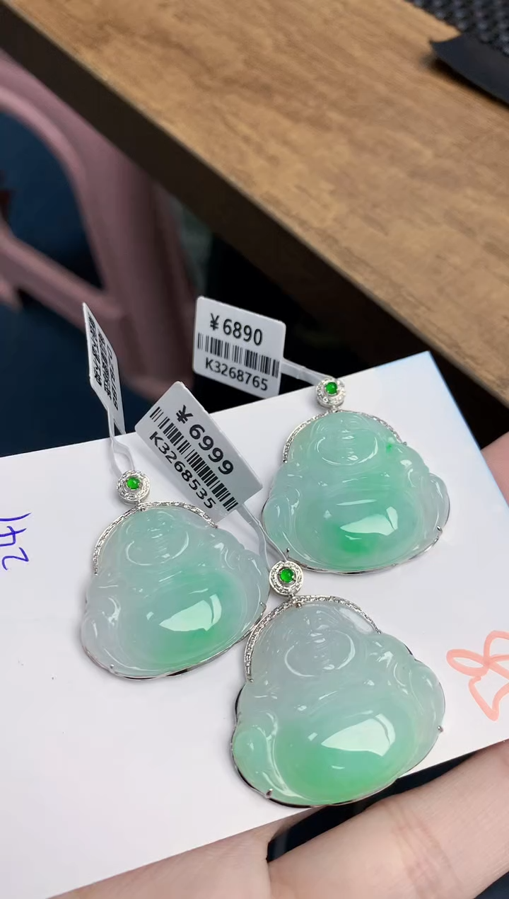 【闪购商品】翡翠颈饰18K金镶嵌多样性发其一