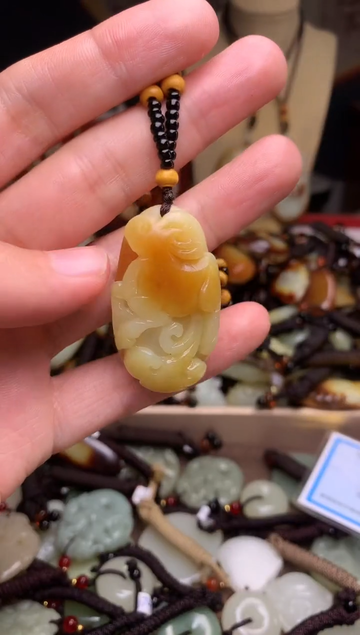 颈饰未镶嵌和田玉新疆料青海料清水和田玉吊坠