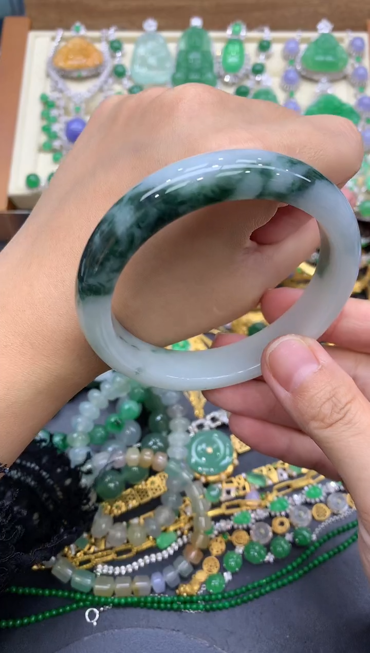 翡翠手镯未镶嵌461-中国好珍宝