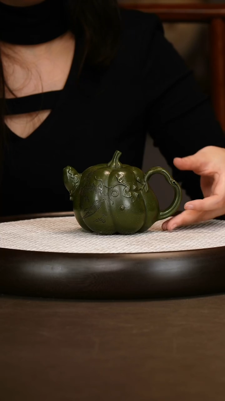 【蒋艺华】南瓜 老绿泥 260c +事事如意