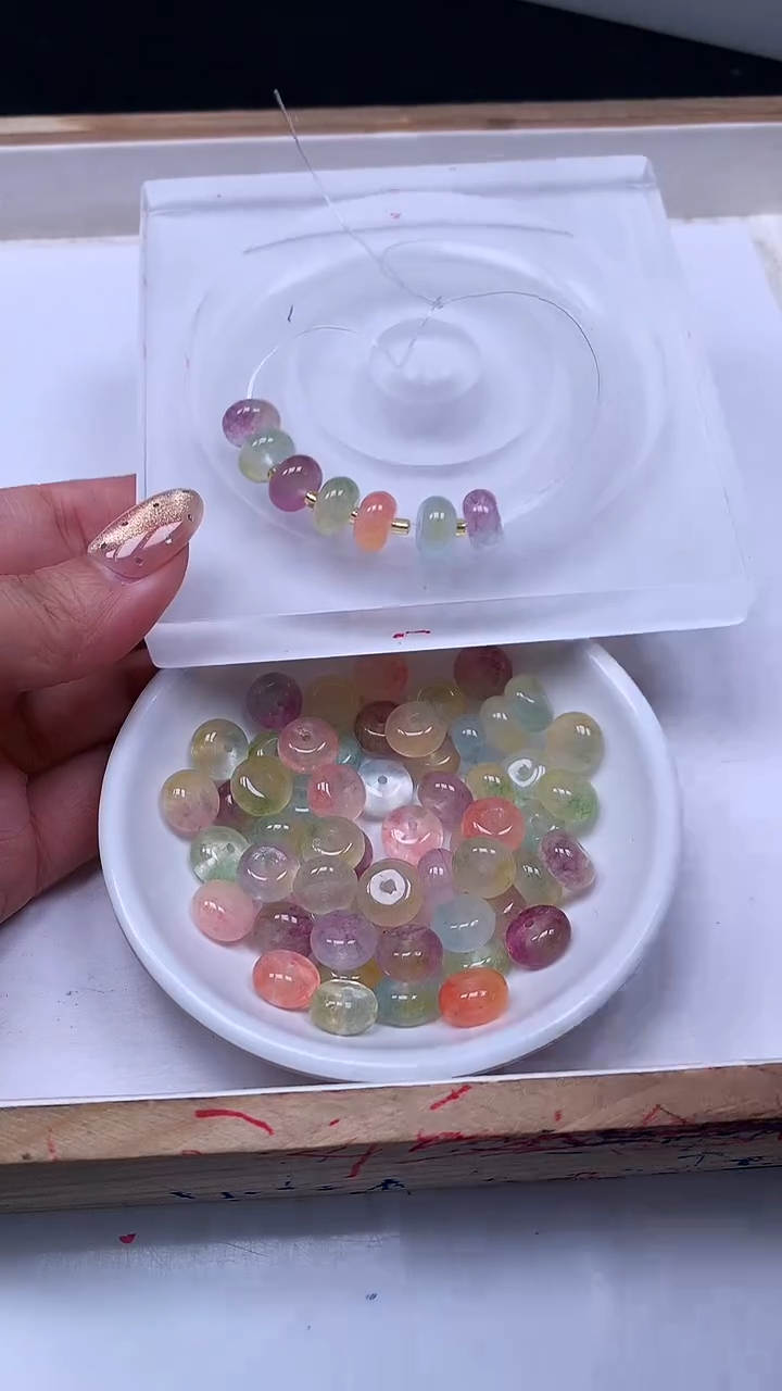 未镶嵌散珠碧玺E671 七彩碧玺大算盘10*6mm10颗6.8元