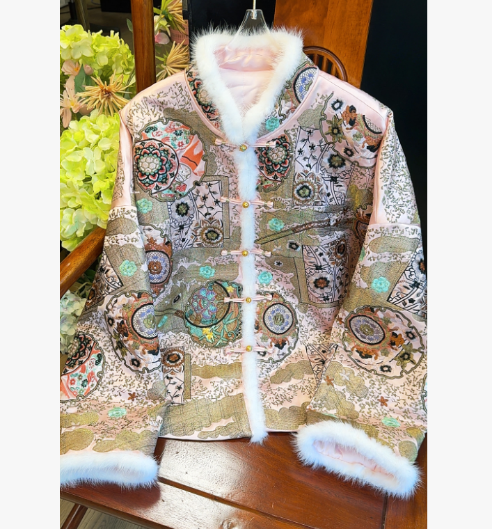 【岩序】玛薇丝秋冬新款新中式重工刺绣国风棉外套