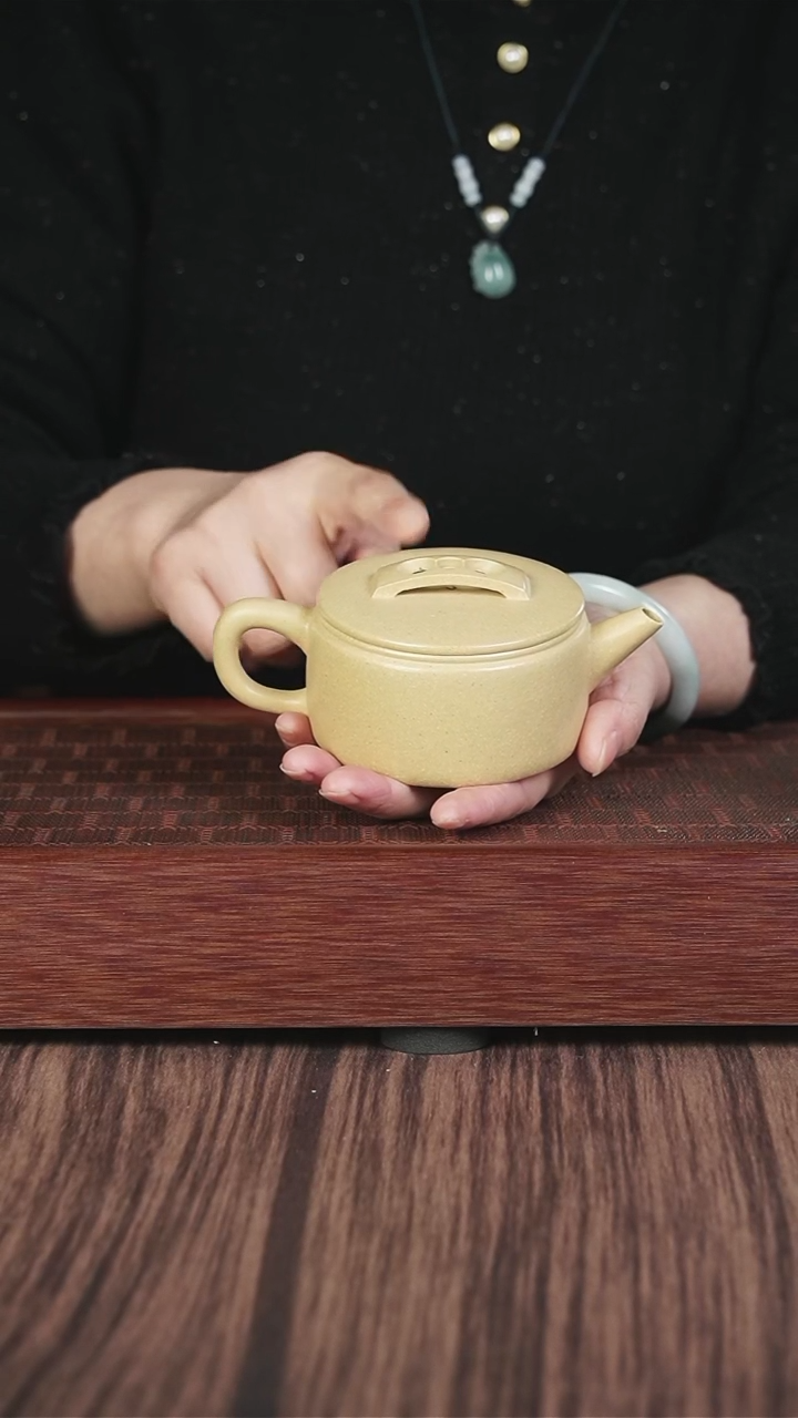 【闪购商品】紫砂茶壶本绿  汉瓦   180